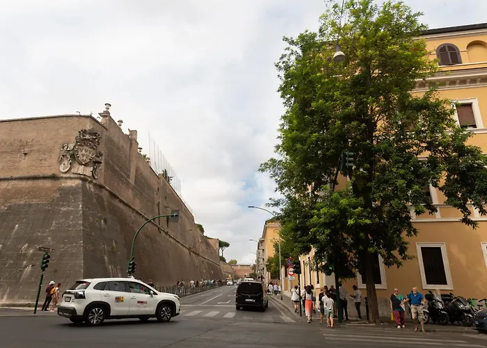 A Casa Tua Vatican Rom